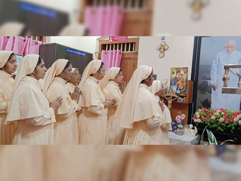 പുണ്യശ്ലോകനായ അബ്രാഹം അച്ഛൻ്റെ ഓർമ്മ പുതുക്കി സ്നേഹഗിരി സമൂഹവും